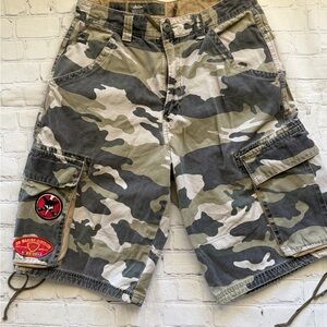 JNCO Vintage Jnco camo military shorts size 31  Y2K